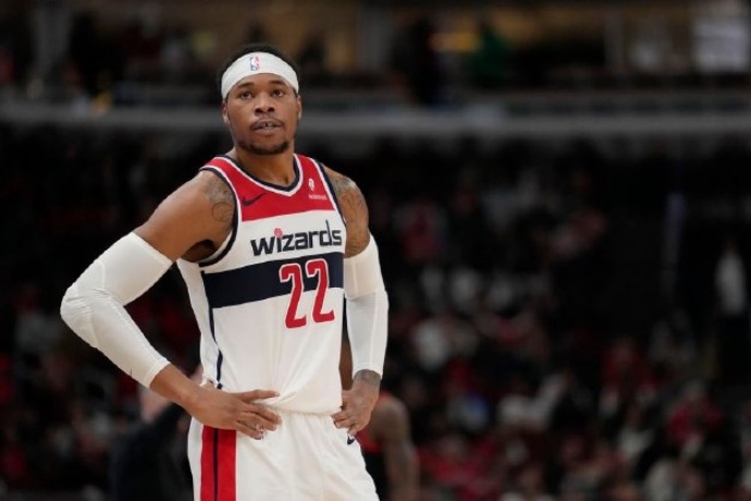 奇才裁掉中锋理查恩·霍姆斯，阵容调整进入新阶段